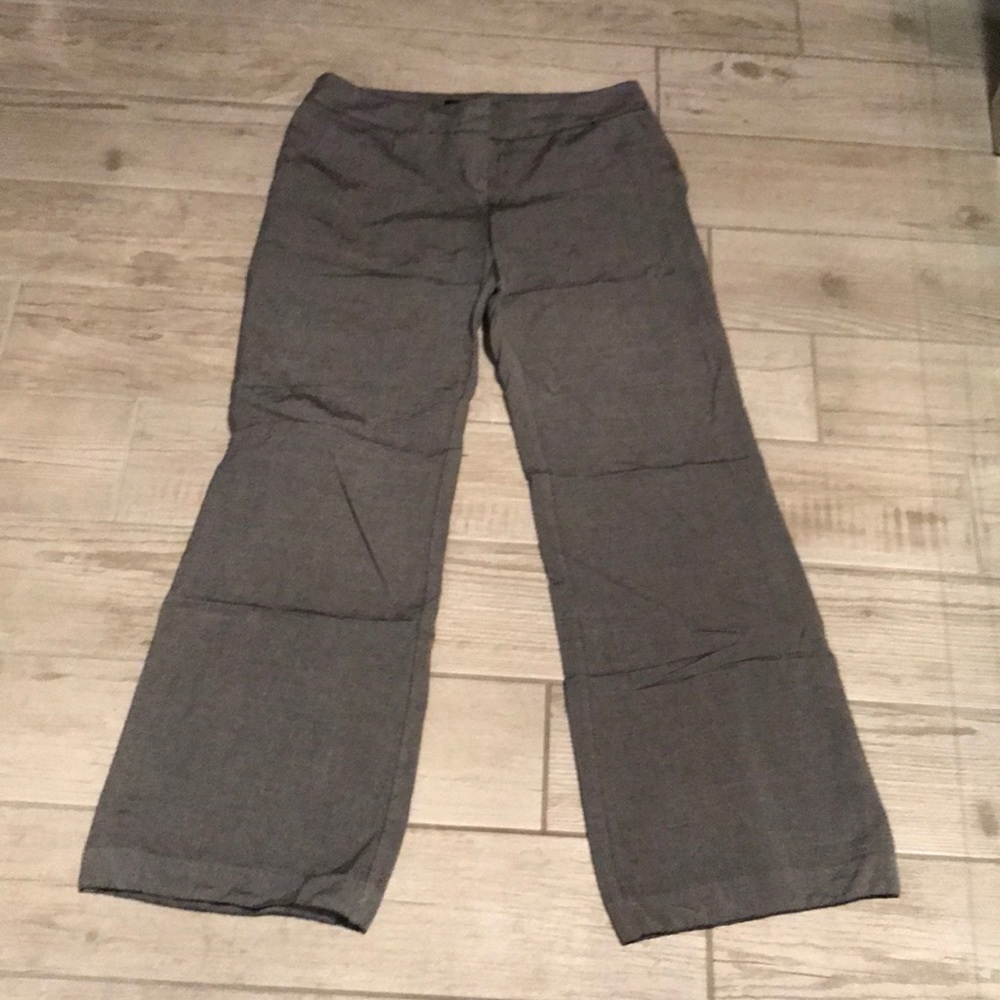⬇️BEBE WORK PANTS - SIZE 6